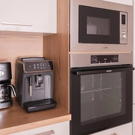 Homebase Modernes 4-sterne Mit Tiefgarage Im Zentrum