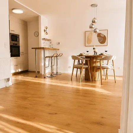 Homebase Modernes 4-sterne Mit Tiefgarage Im Zentrum Oberkochen