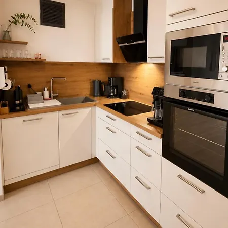 Homebase Modernes 4-sterne Mit Tiefgarage Im Zentrum *